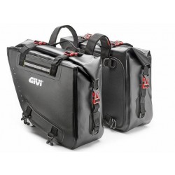 PAIR OF WATERPROOF SIDE BAGS GIVI, 15 LITERS