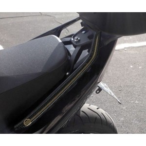 ADESIVO 3D PROTEZIONE MANIGLIE PASSEGGERO YAMAHA T-MAX 500 2008-2011, CARBON/SILVER