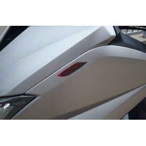 ADESIVI 3D TAPPI FORO SPECCHIO YAMAHA T-MAX 530 CARBON ROSSO