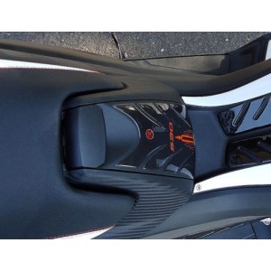 PEGATINA 3D PROTECCIÓN PUERTA DEPÓSITO YAMAHA T-MAX 530 2012-2016 NEGRO ROJO