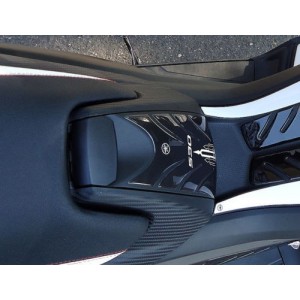 PEGATINA 3D PROTECCIÓN PUERTA DEPÓSITO YAMAHA T-MAX 530 2012-2016 NEGRO BLANCO