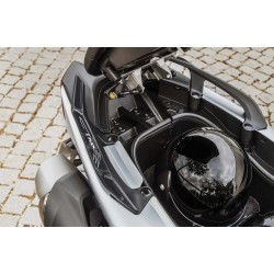 3D-STICKER-PASSAGIERGRIFFSCHUTZ YAMAHA T-MAX 530 2017-2019 CARBON/SILBER