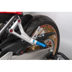 COPPIA POGGIAPIEDI PASSEGGERO LIGHTECH PER PEDANE ORIGINALI HONDA CBR 1000 RR 2004-2013