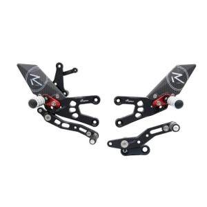 PEDANE ARRETRATE REGOLABILI LIGHTECH R-VERSION POGGIAPIEDI SNODATI HONDA CBR 600 RR 2007-2017 (STANDARD/ROVESCIATO)