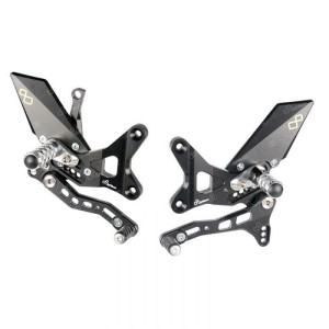 JUEGOS TRASEROS REGULABLES LIGHTECH CON REPOSAPIÉS FIJOS KAWASAKI ZX-10R 2011-2015 (NORMAL/INVERTIDA)