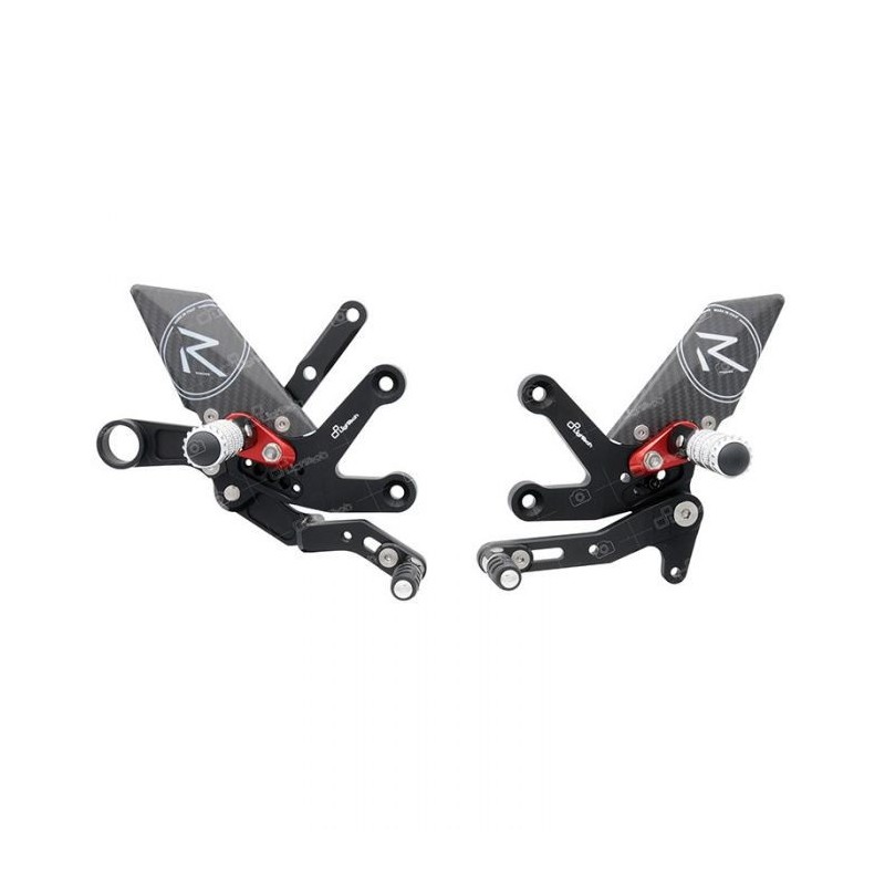LIGHTECH R-VERSION EINSTELLBARE HINTERE SETS MIT GELENKTEN FUSSRESTS SUZUKI GSX-S 1000 2015-2020 (NORMAL/INVERTIERT)
