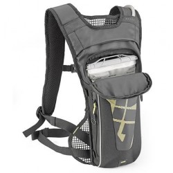 GIVI RUCKSACK MIT INTEGRIERTER WASSERTASCHEN, 3 LITER