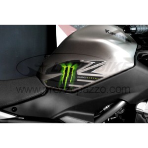 PEGATINAS 3D PROTECTORES LATERALES DEPOSITO KAWASAKI Z 650