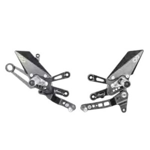 PEDANE ARRETRATE REGOLABILI LIGHTECH CON POGGIAPIEDI FISSI APRILIA TUONO V4 1100 FACTORY 2018-2020*
