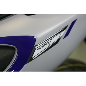 ADESIVI 3D PROTEZIONE SPIGOLI CODONE YAMAHA T-MAX 560 2020-2021, CARBONIO/BLU METAL