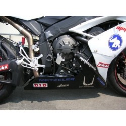 PROTEZIONE LEVERAGGIO FRIZIONE 4-RACING YAMAHA R1 2004-2014 NERO