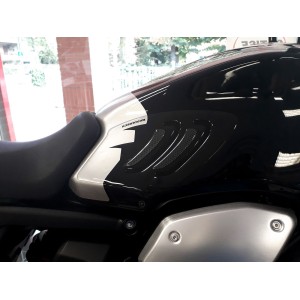 PAIR OF 3D STICKERS SIDE TANK PROTECTION HONDA CB 1000 R 2021-2025