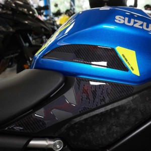 PAAR 3D-AUFKLEBER SEITENSCHUTZ TANK SUZUKI GSX-S 1000 2021-2024 GELB FLUO