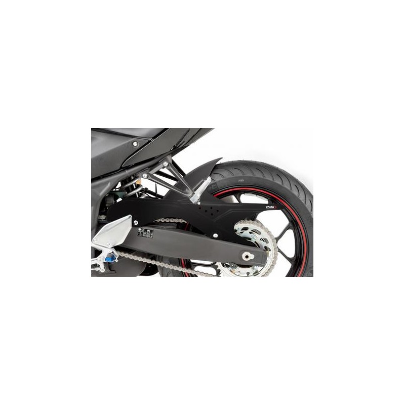 PARAFANGO POSTERIORE PUIG YAMAHA YZF-R3 2021-2024, NERO OPACO