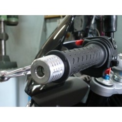 PAIR OF HANDLEBAR STABILIZERS YAMAHA FZ1 FAZER 2006-2015 SILVER