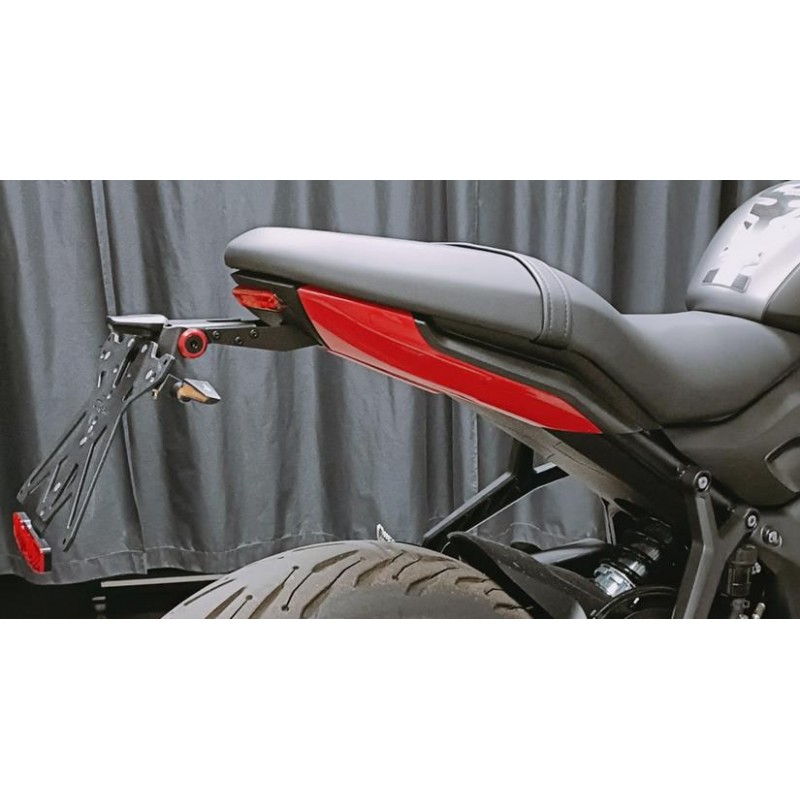 KIT LIGHTECH LICENSE PLATE HOLDER TRIUMPH TRIDENT 660 2021-2024, ADJUSTABLE