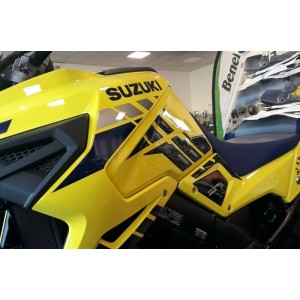 3D STICKERS TANK SEITENSCHUTZ SUZUKI V-STROM 1050 XT 2023-2024