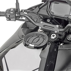 BRIDA DEPOSITO PARA BOLSA GIVI TANKLOCK KAWASAKI VERSYS 650 2022-2024