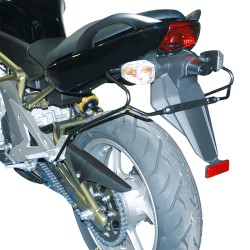 SPEZIFISCHE ABSTANDSHALTER GIVI FÜR WEICHE SEITENTASCHEN KAWASAKI ER-6N/ER-6F 2006-2008