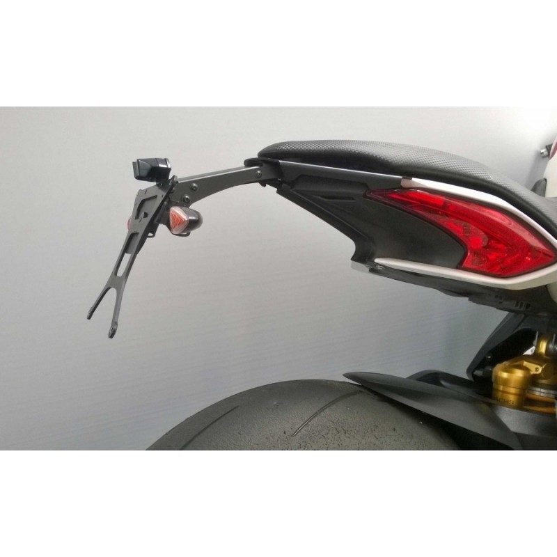 PORTATARGA MV AGUSTA DRAGSTER 800 RR 2015-2017, CON INCLINAZIONE REGOLABILE