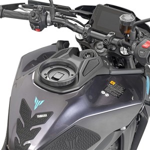 FLANGIA SERBATOIO PER BORSE GIVI TANKLOCK YAMAHA MT-09 2024-2025