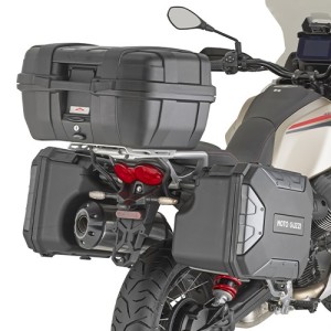 KIT PER MONTAGGIO STAFFE SRA8209 GIVI CON BORSE LATERALI ORIGINALI MOTO GUZZI V85 TT 2024-2025