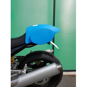 UNIVERSAL CAFE RACER SITZABDECKUNG SCHWANZ MIT NUMMERPLATTE