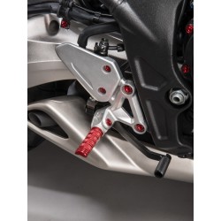 PAIR OF LIGHTECH PASSENGER FOOTRESTS FOR ORIGINAL MV AGUSTA RIVALE 800 2014-2018 FOOTRESTS