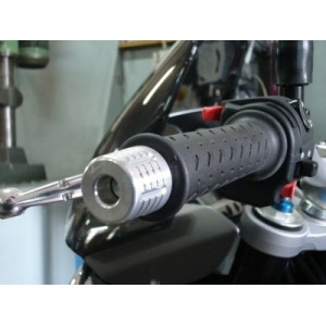 PAIR OF HANDLEBAR STABILIZERS YAMAHA R1 2004-2020, FZ1 2006-2015