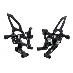 ADJUSTABLE FOOTRESTS CNC RACING MOD. EASY REVERSE CONTROL DUCATI 1199 PANIGALE 2012-2014