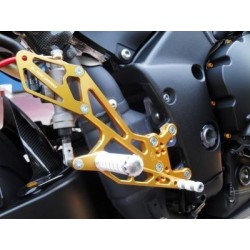 4-RACING EINSTELLBARE HINTERE FUSSPEGEL YAMAHA R1 2009-2014 (STANDARD/RÜCKWÄRTSSCHALTUNG) SCHWARZE